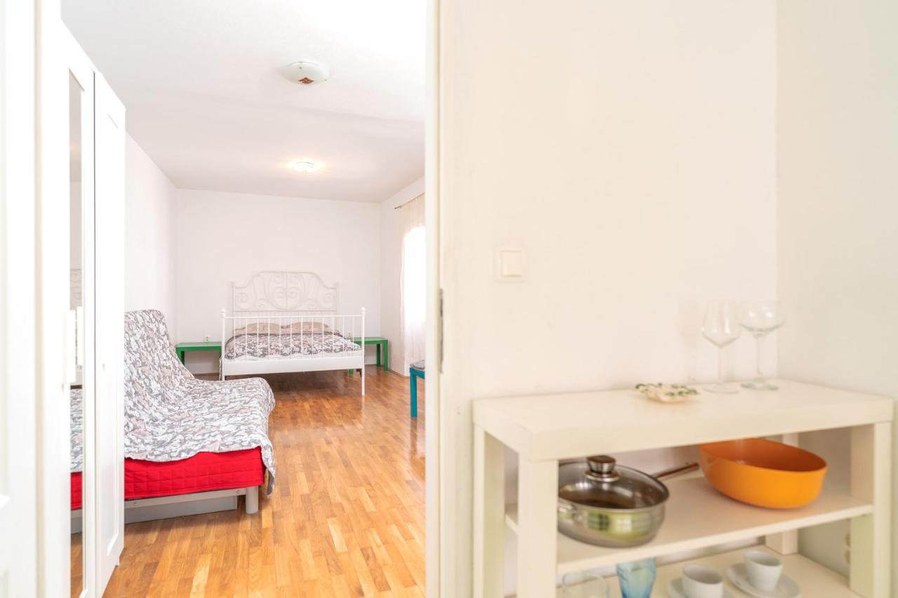 Harbourside Guesthouse Mandina - Zf Hvar Hvar Town Bagian luar foto