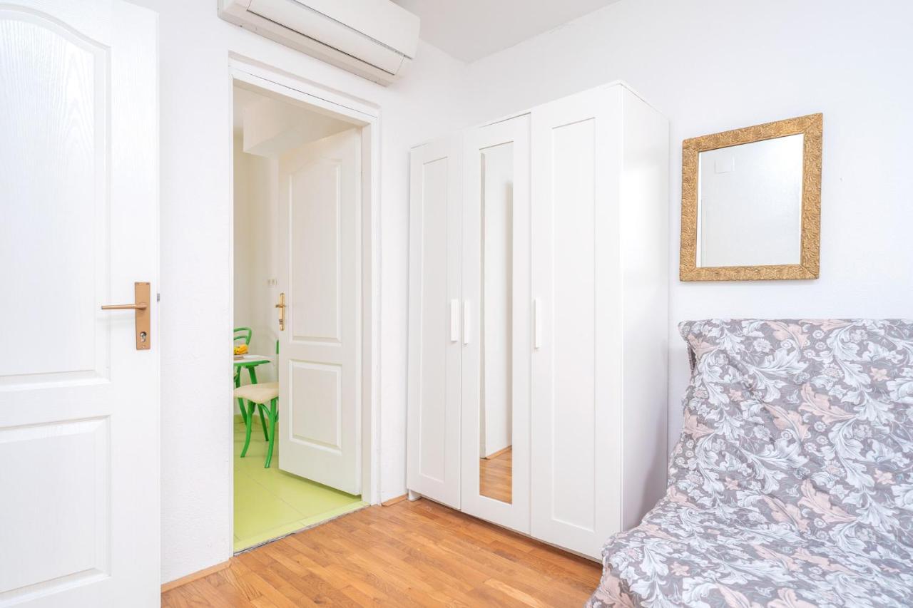 Harbourside Guesthouse Mandina - Zf Hvar Hvar Town Bagian luar foto